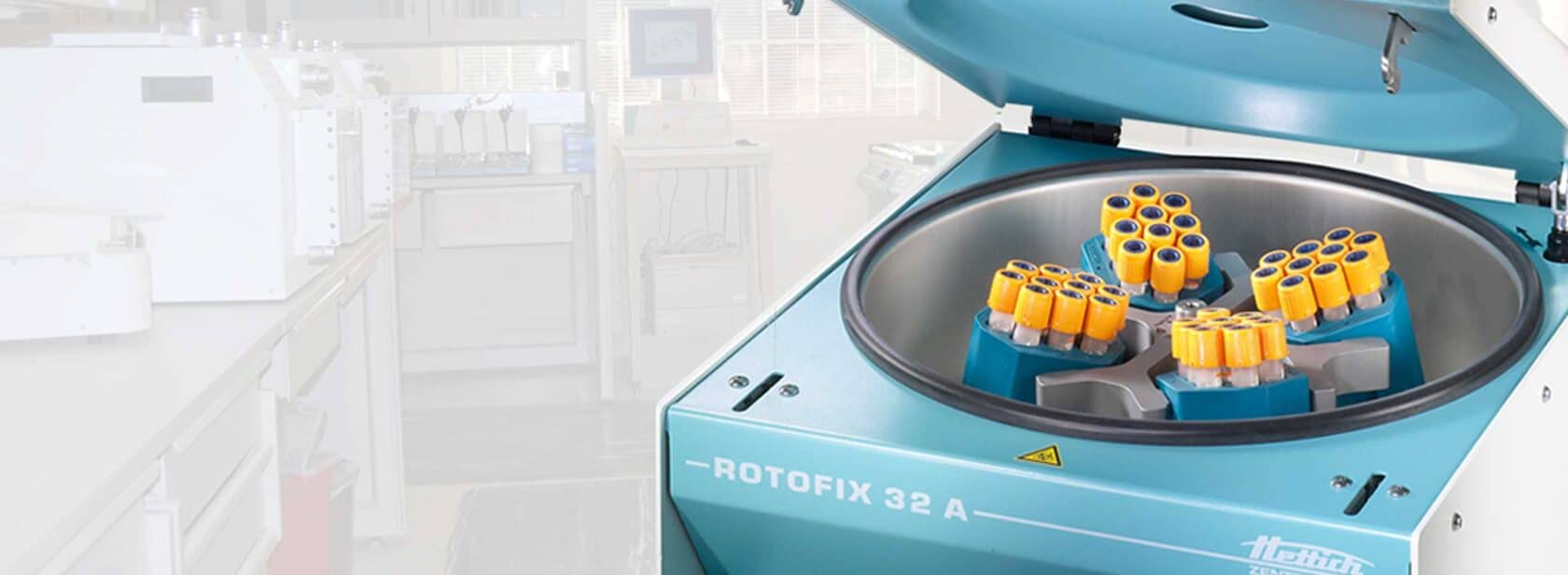Hettich ROTOFIX 32 A benchtop centrifuge open