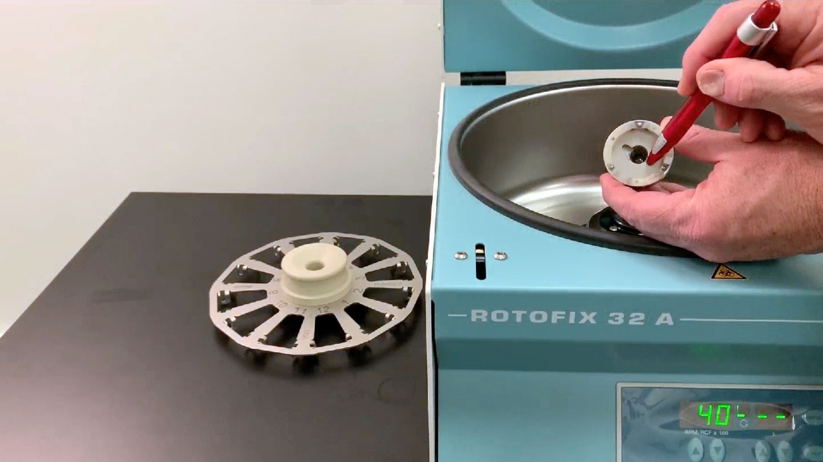 How to Install Cytology Clip Rotor ROTOFIX 32 Hettich